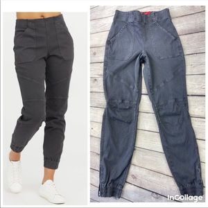 Spanx Stretch Twill Cargo Jogger Pants Washed Black Small need gone moving